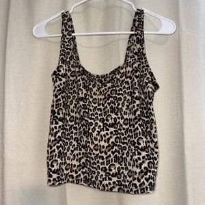 Chic Leopard Print Tank Top